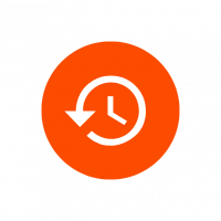 Icône représentant une horloge avec une flèche circulaire indiquant un retour en arrière ou une mise à jour, sur fond orange.